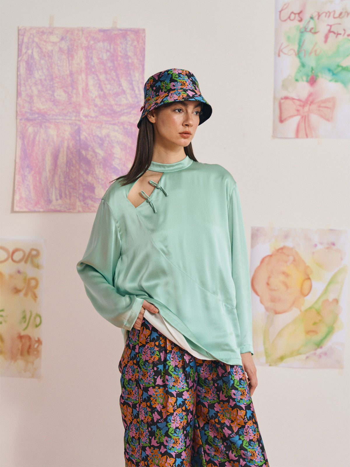 FRIDA X LOST PATTERN "Frida's Garden" Jacquard Reversible Bucket Hat - Black
