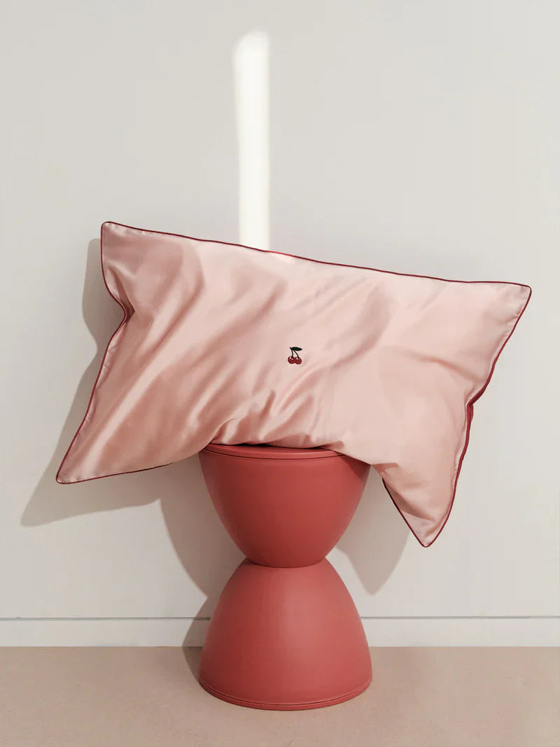 "Lost Cherries" 2-Piece Silk Pillowcase Gift Set