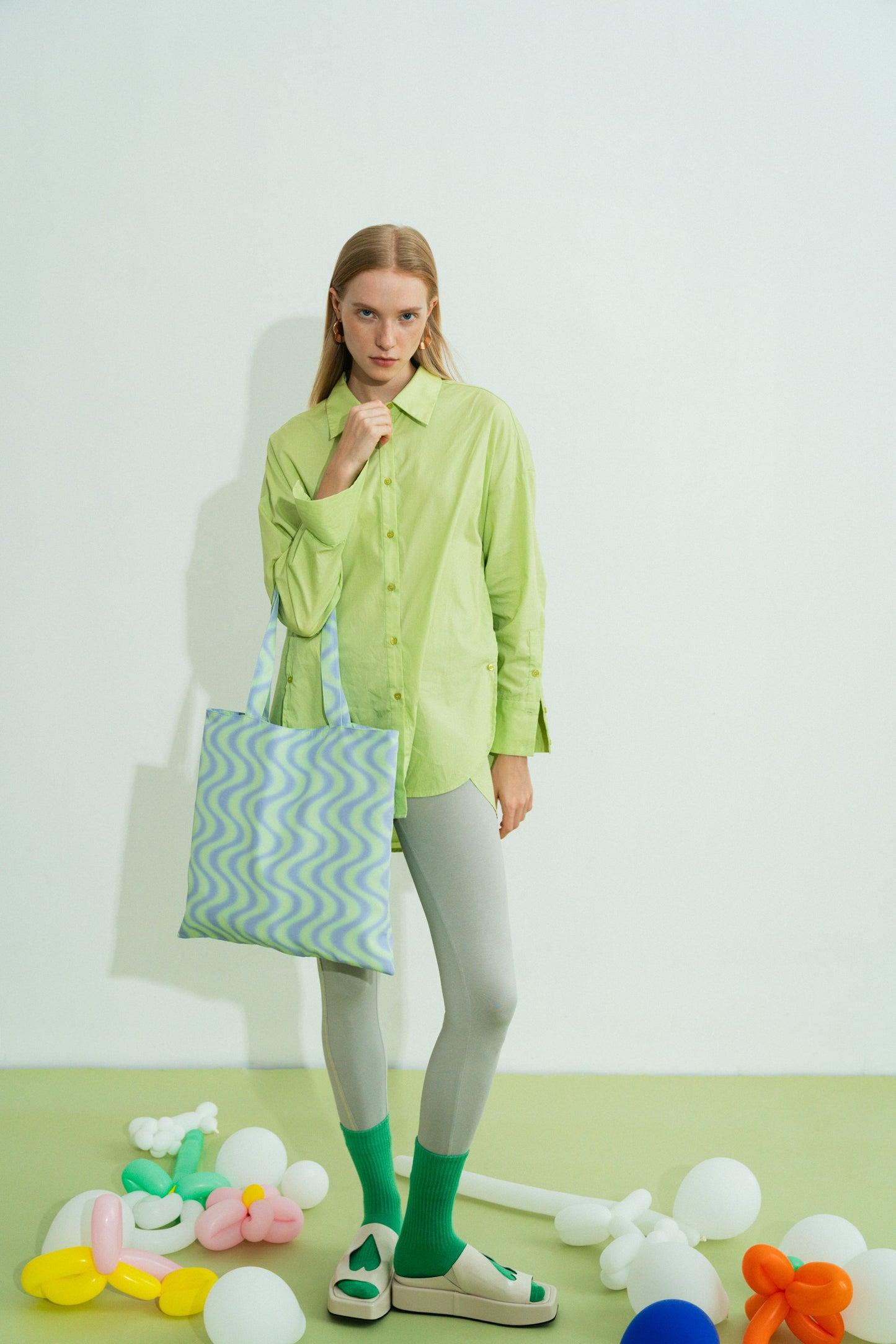 "Day Dream" Tote Bag - Blue Waves