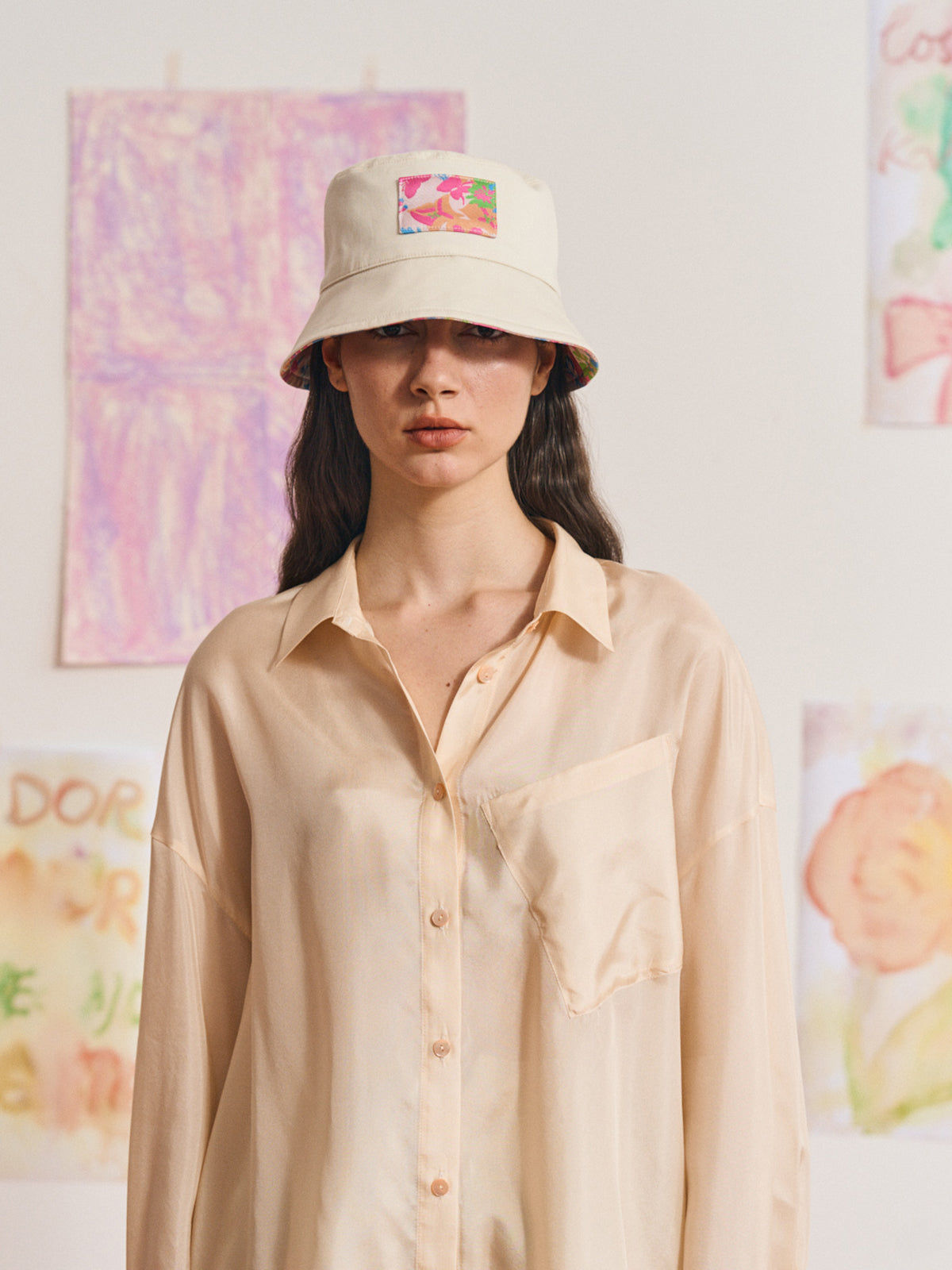 FRIDA X LOST PATTERN "Frida's Garden" Jacquard Reversible Bucket Hat - White