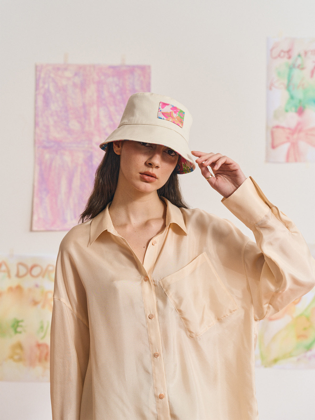 FRIDA X LOST PATTERN "Frida's Garden" Jacquard Reversible Bucket Hat - White