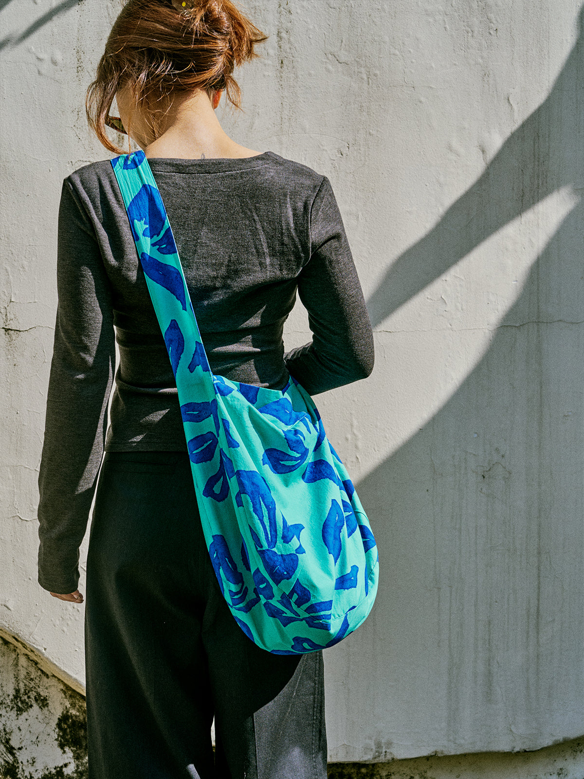 “Tropical Bliss” Hobo Crossbody Bag - Ocean Blue