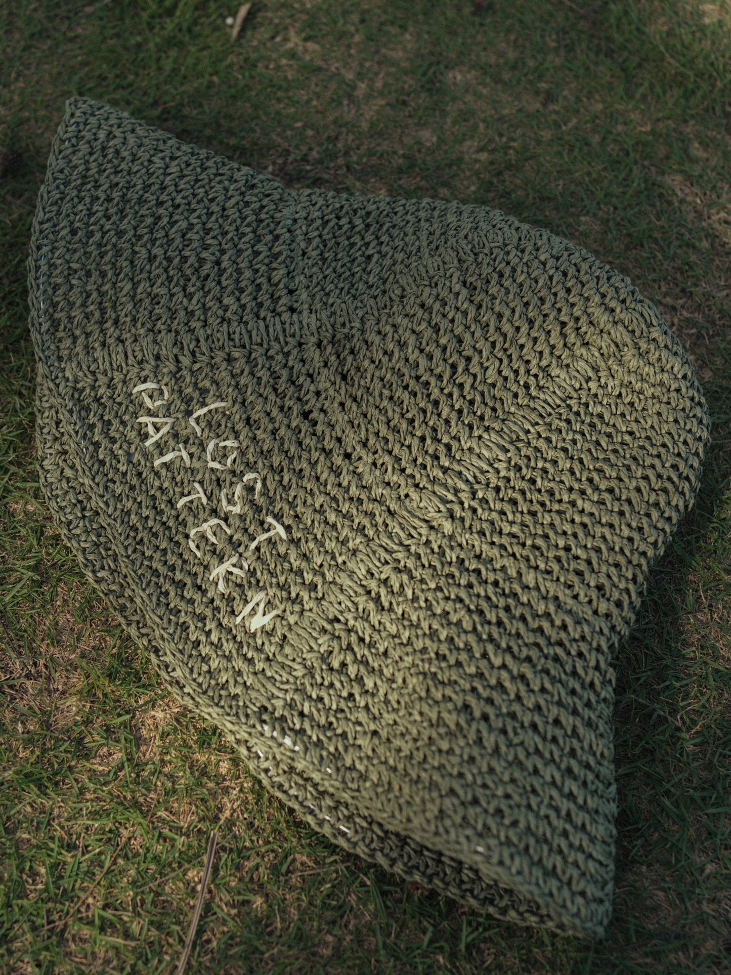 "Wanderlight" Packable Straw Hat - Green