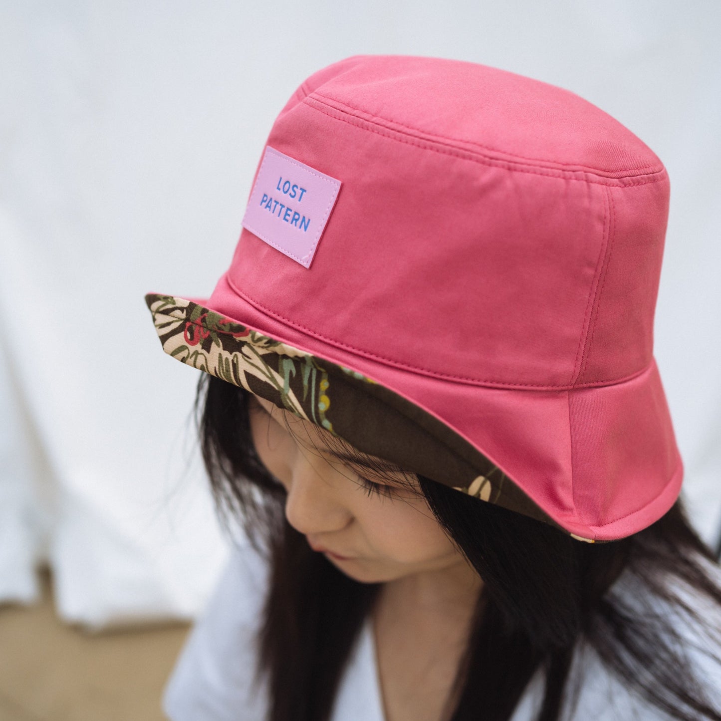 "Forest" Cotton Reversible Bucket Hat - Rose Red