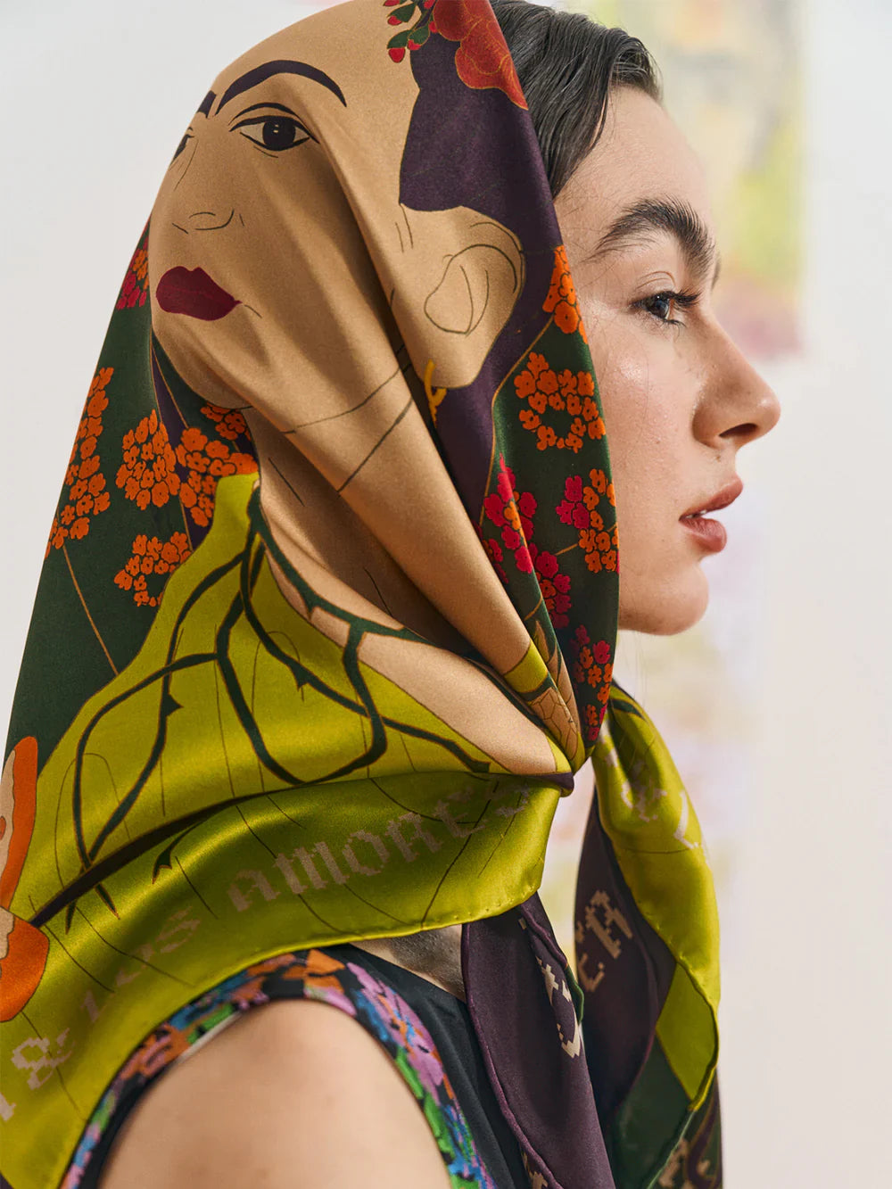 FRIDA X LOST PATTERN "Los Amores De Frida" Silk Pocket Square & Large Silk Scarf Set - Dark Green