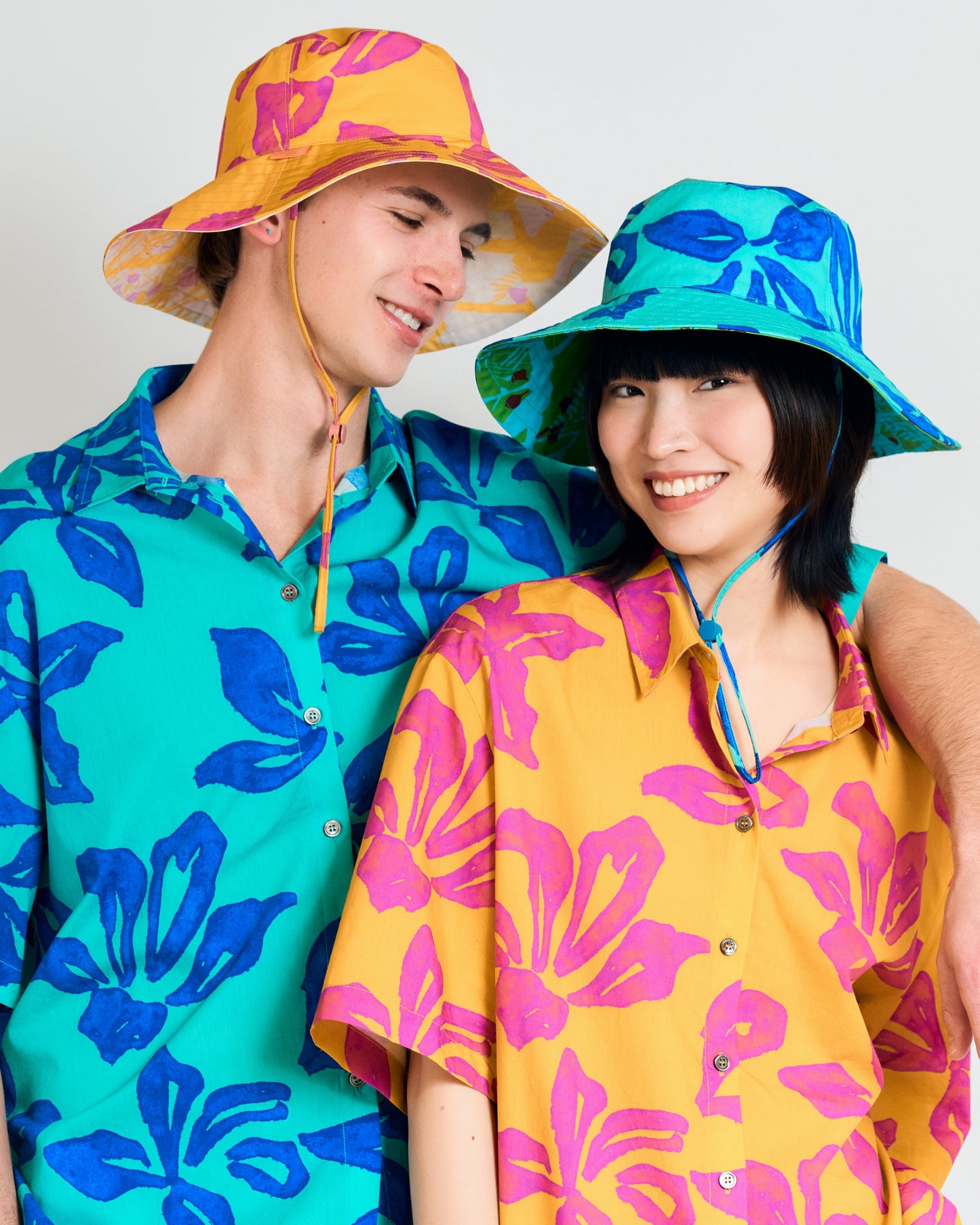 “Tropical Bliss” Reversible Sun Hat - Ocean Blue