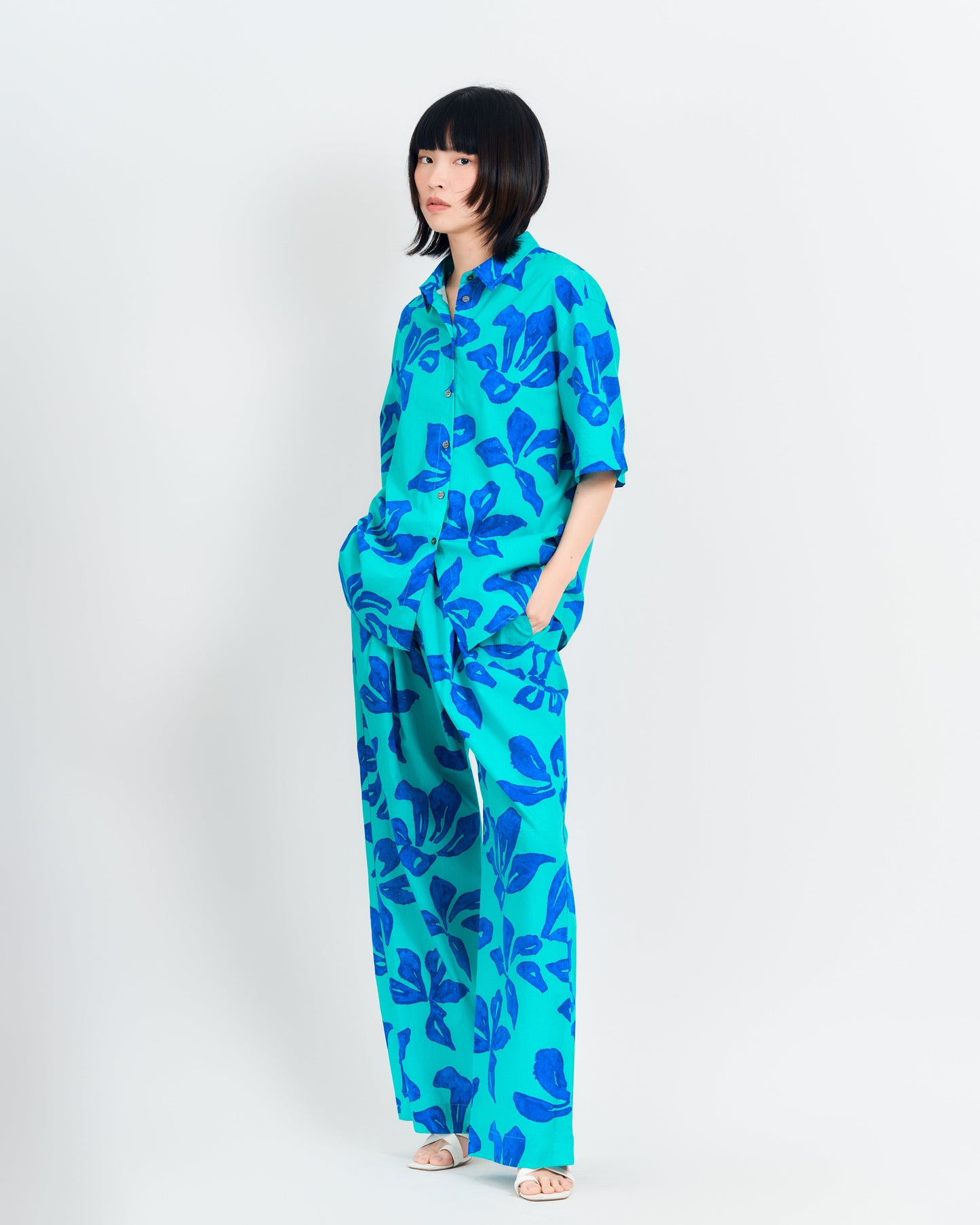“Tropical Bliss” Oversized Hawaii Shirt - Ocean Blue