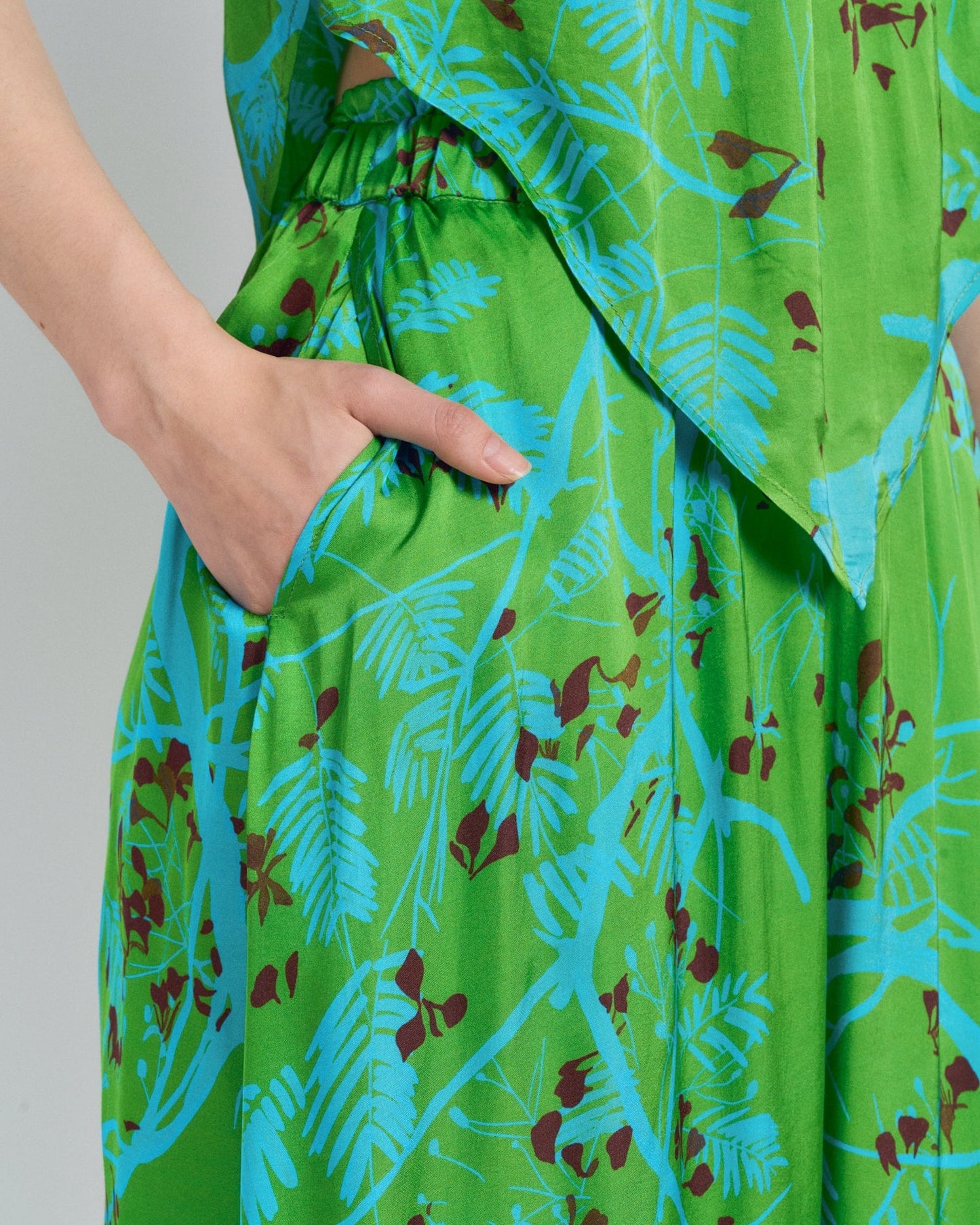 “Coco Dream” Satin Midi Skirt - Green