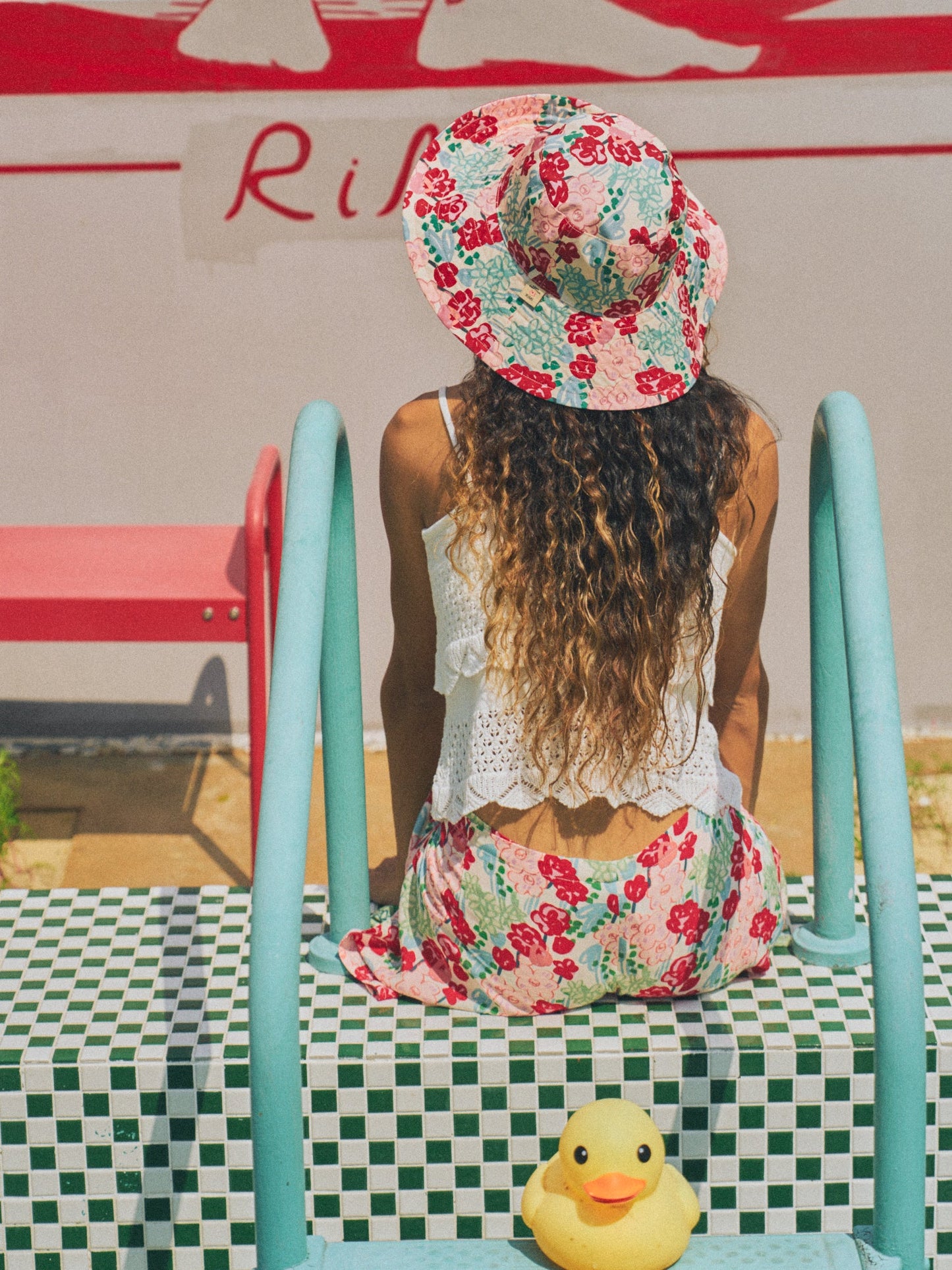"Le Jardin" Reversible Sun Hat - Red